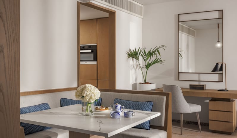 Family Garden Suite, Dining Area